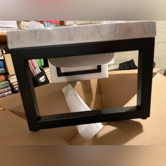 Frisco Stainless Steel Elevated Dog Bowl - Picture 5 of 5